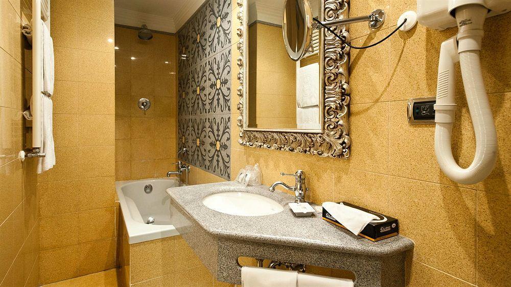 Aventino 3* Roma