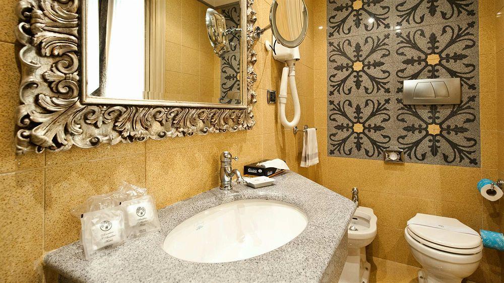 Aventino Hotel 3*