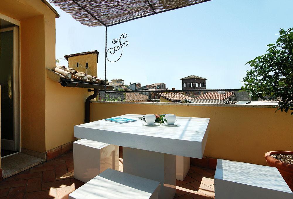 Navona Luxury Aparthotel Rome