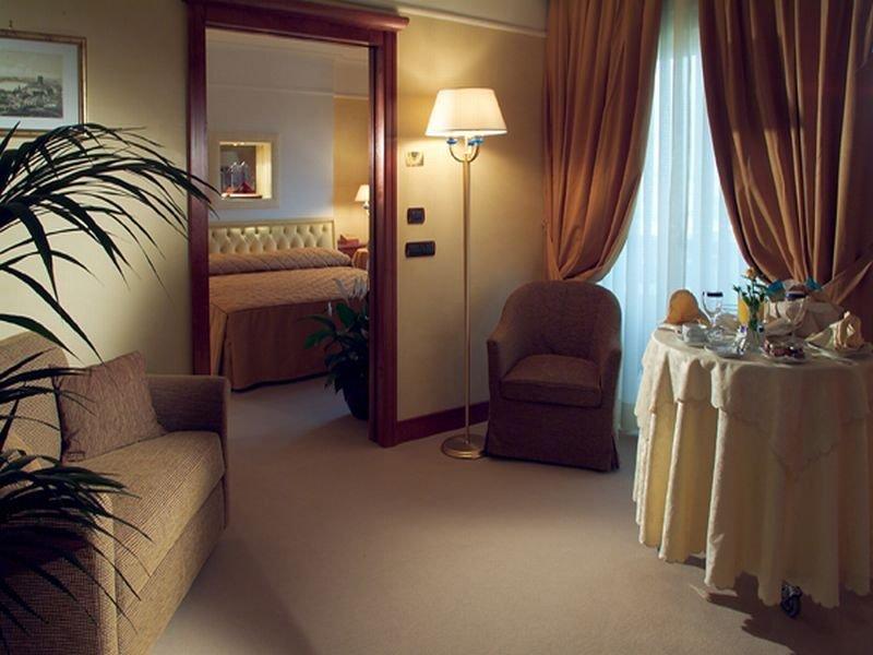Pineta Palace 4* Rome