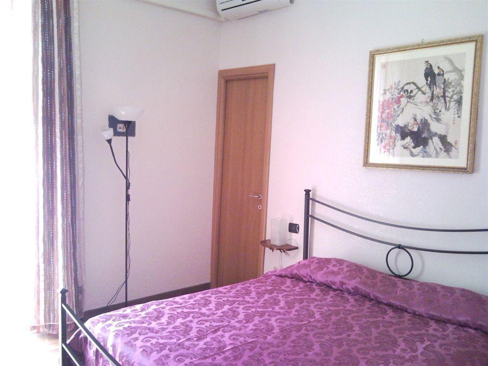 Julius Caesar 183 Guest house Rome