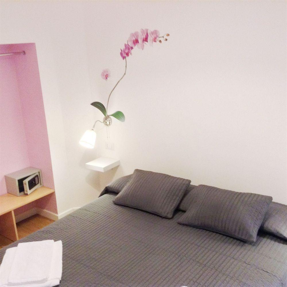 Julius Caesar 183 Guest house 3*