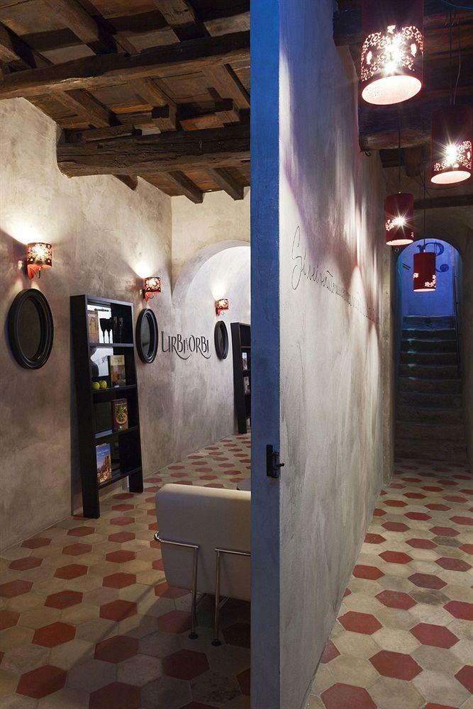 Casa De' Coronari Gasthuis 2*