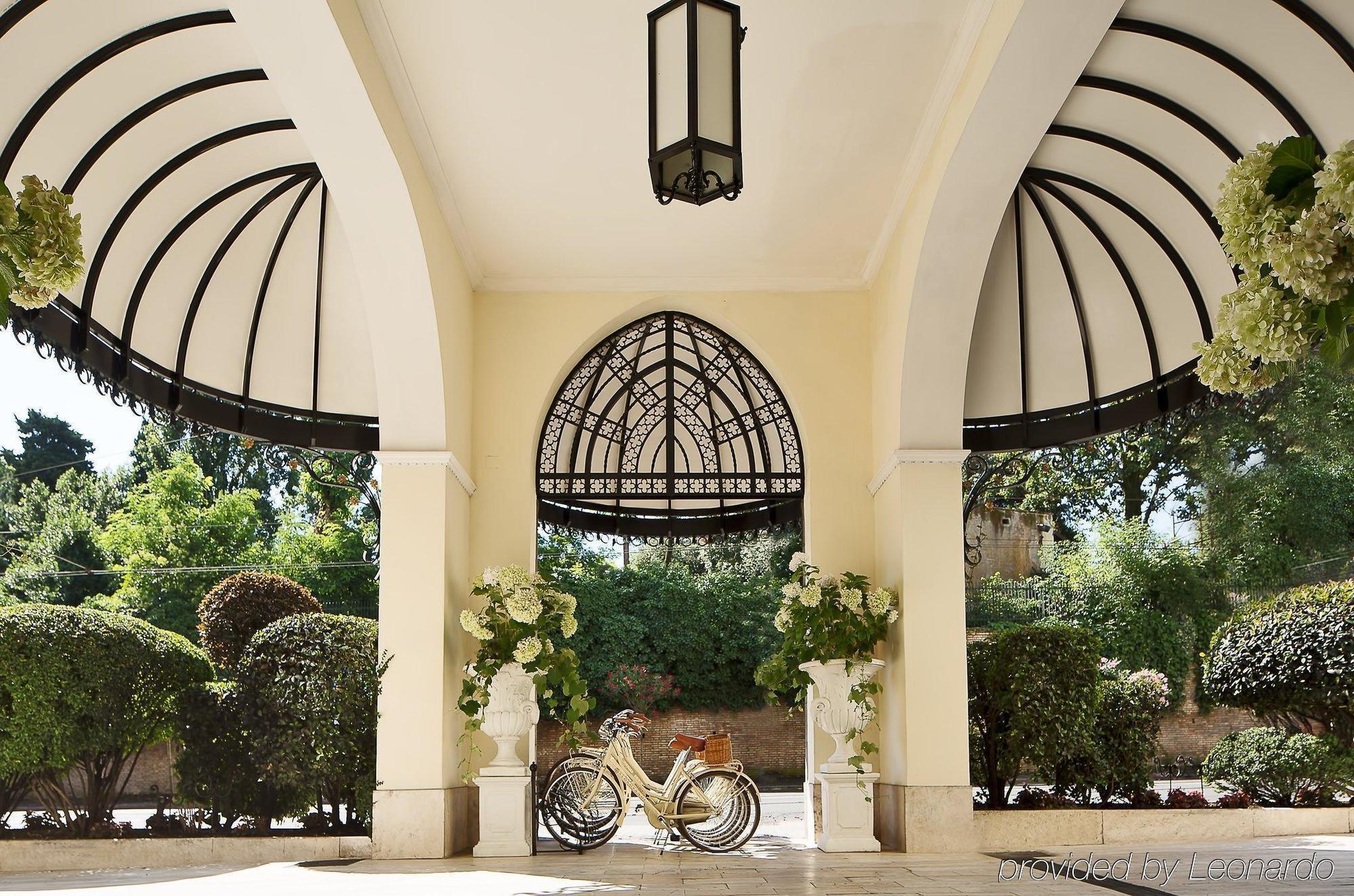 Aldrovandi Borghese 5* Rome