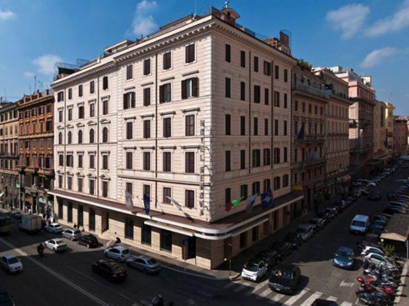 Hotel Genova 4*