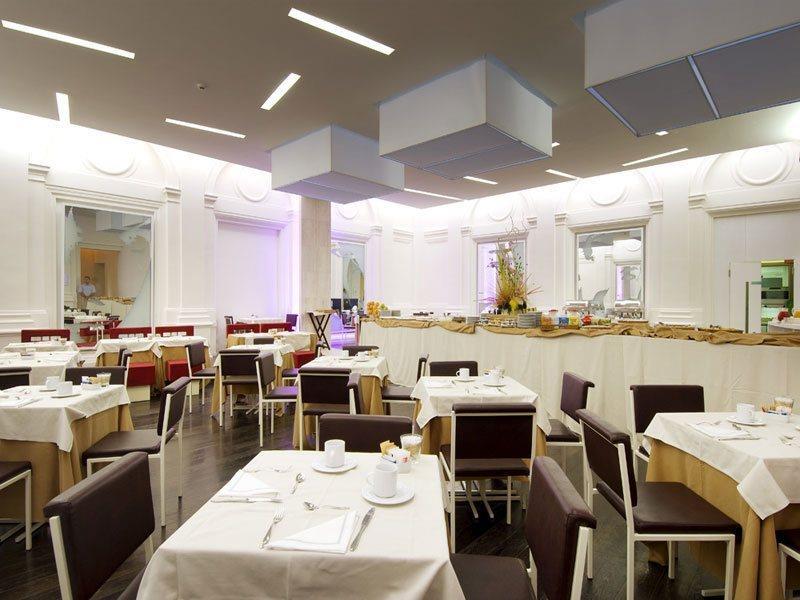 Hotel Exe International Palace 4*
