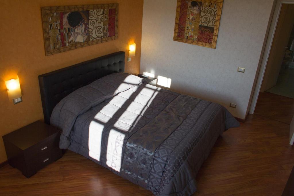 Mazzini 2* Rome