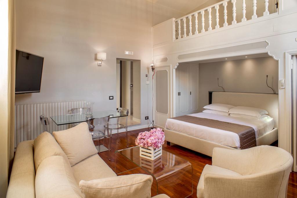 Guest house Les Fleurs Luxury House 3*