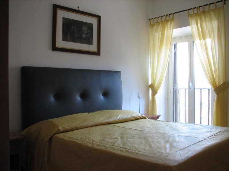 Affittacamere Artis Barberini 3*