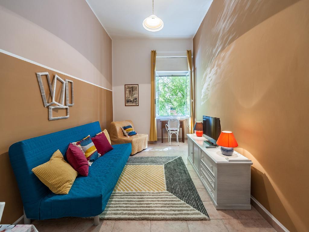 Piazza Tuscolo Apartment
