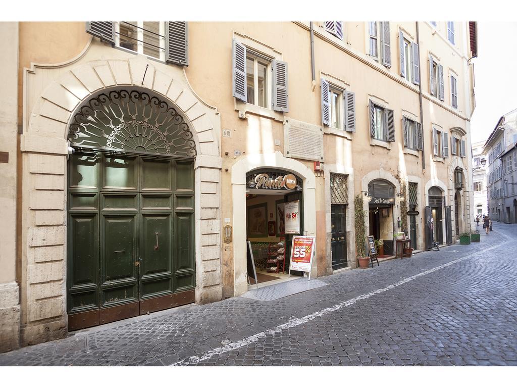 Apartment Via Farina *