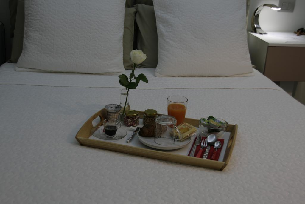 Sinfonia Sul Tevere Bed & Breakfast Rome
