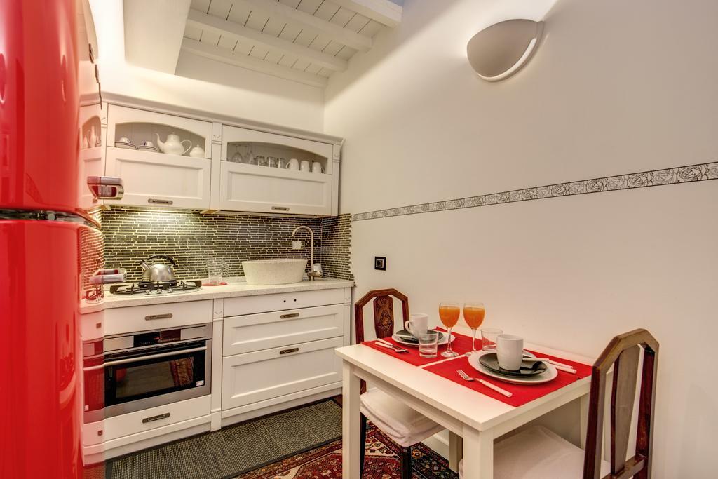 Apartamento Campo De' Fiori Stylish White *