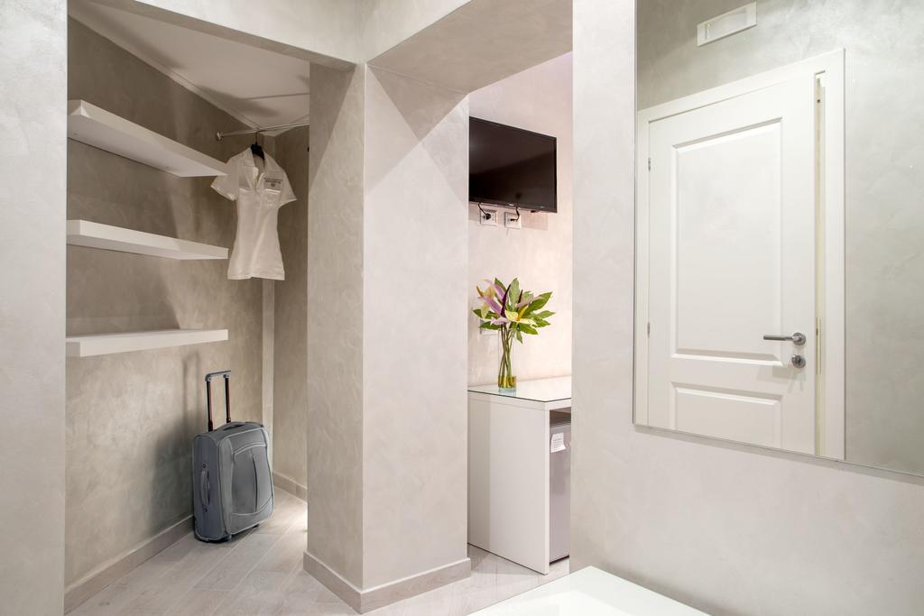 Casa de hóspedes Frattina Grand Suite Guesthouse 3*