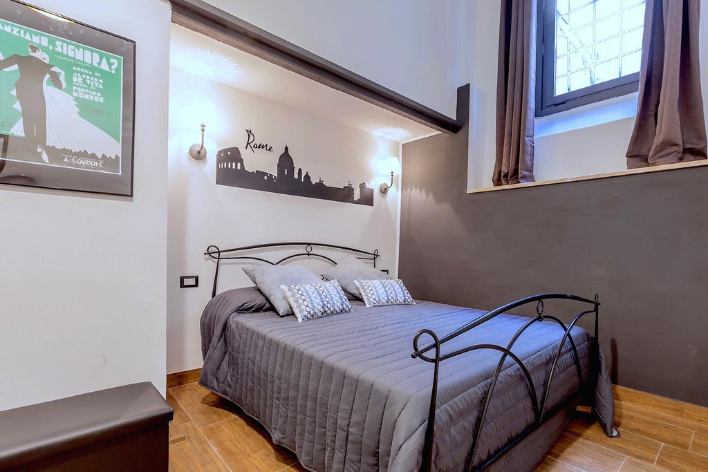 Del Falco Boutique San Pietro *