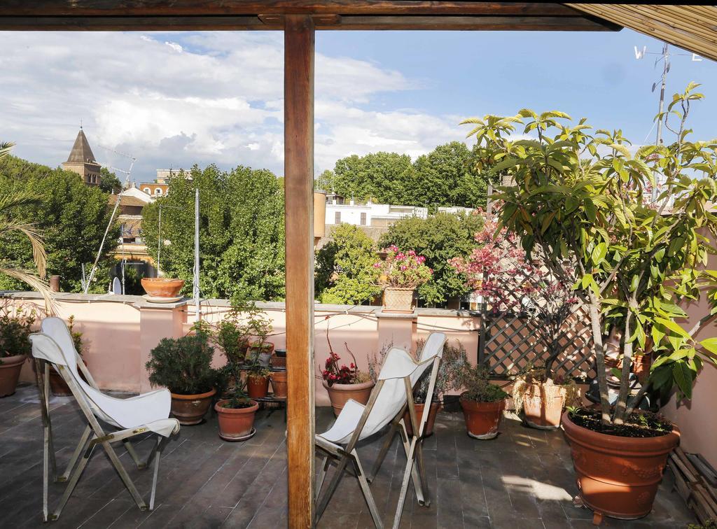 Trastevere Split Level Terrace - Collection Rome