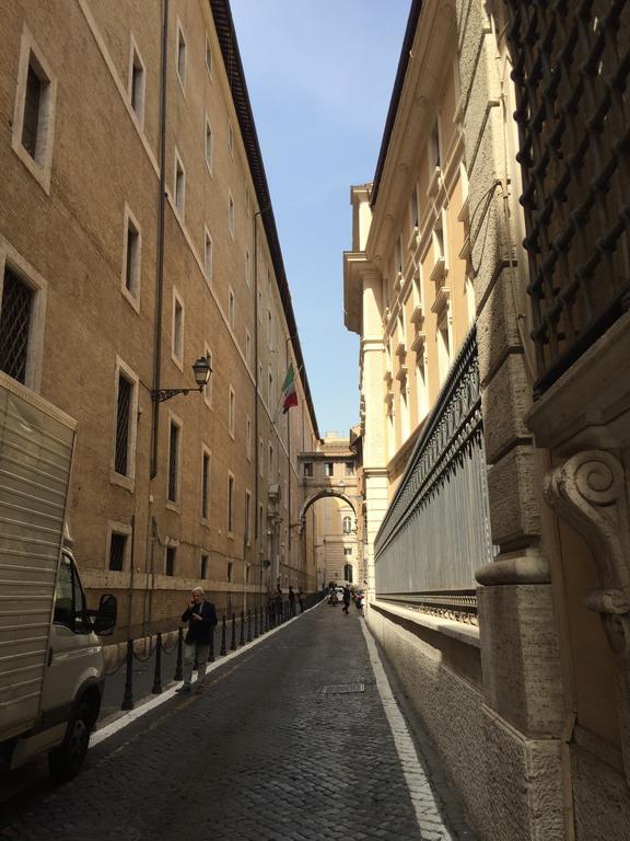 Vicolo Doria * Rome