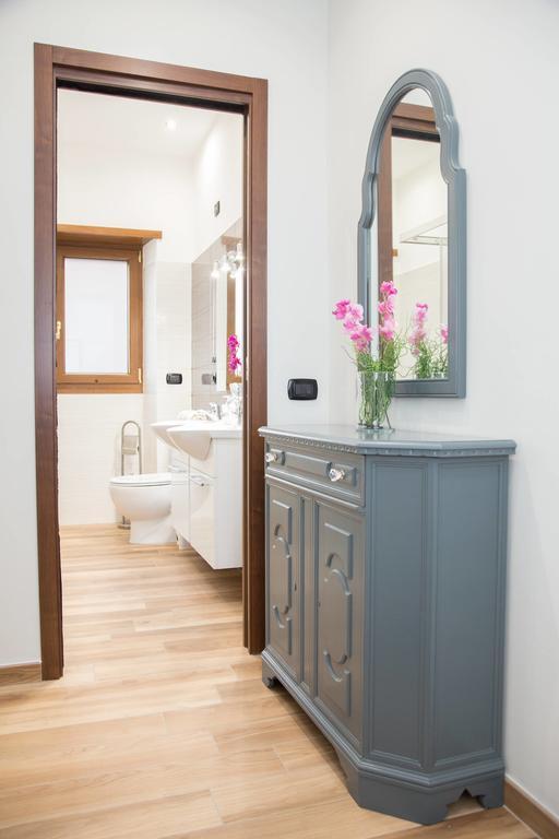 Domus Tevere Apartment *