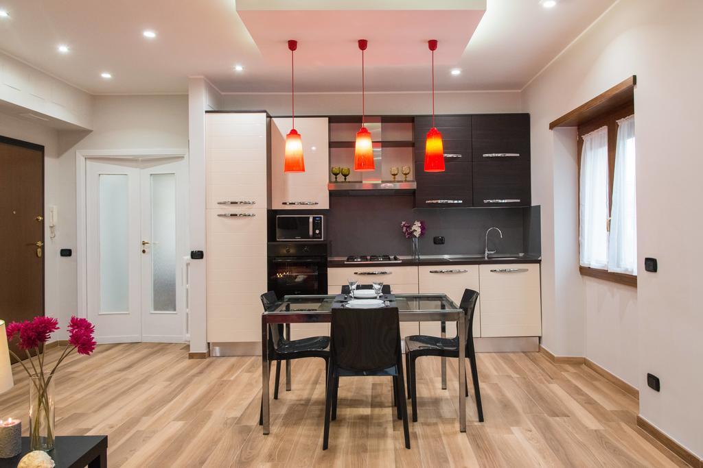 Domus Tevere Apartment *
