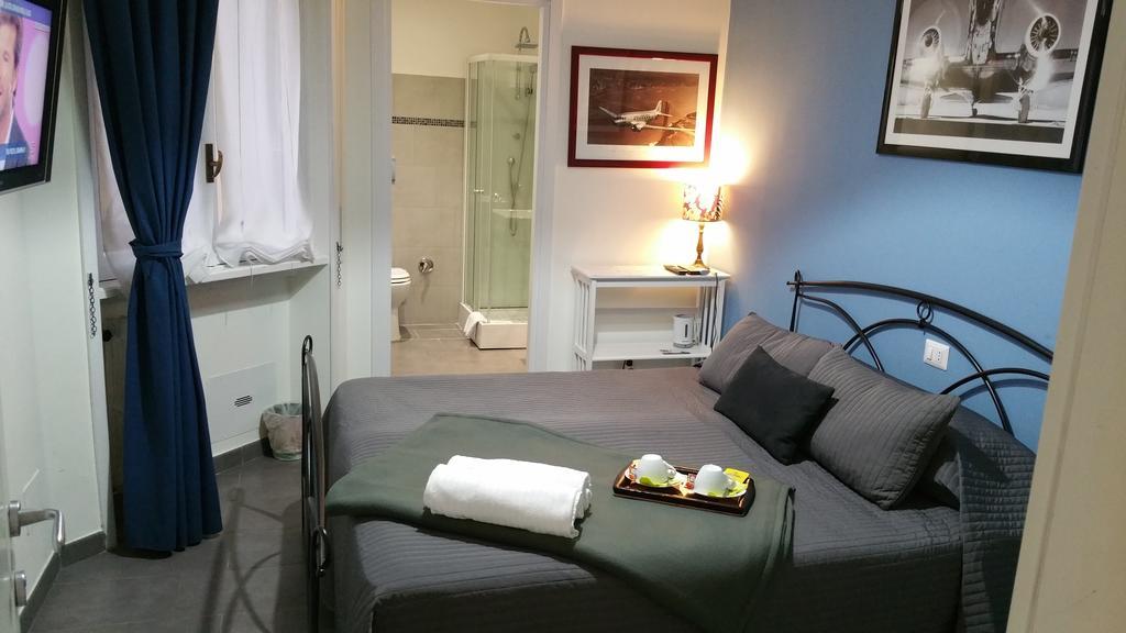 Gregory Place Couette-café 2*