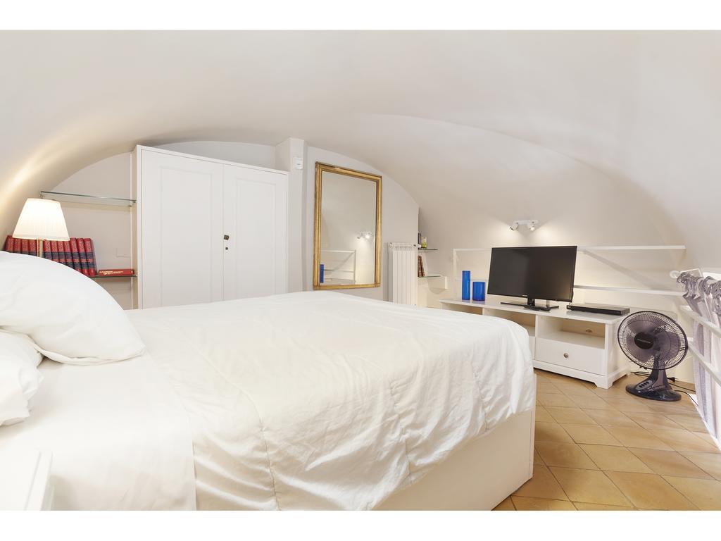 Apartment Via Giulia *