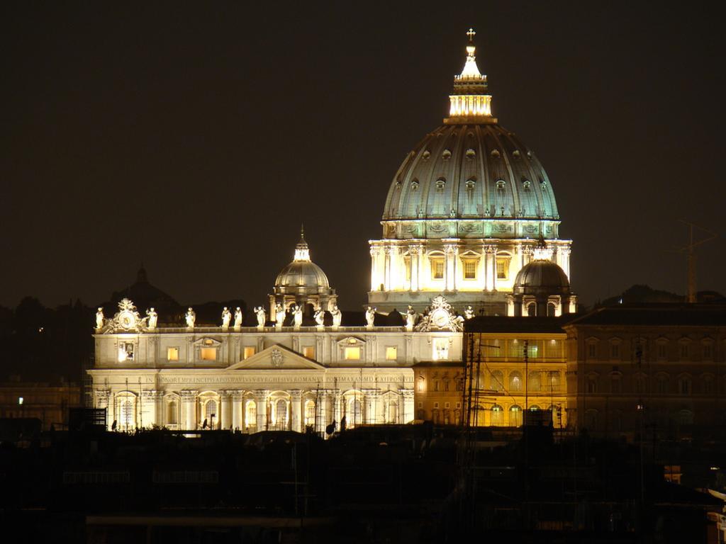 Vatican City House * Rome