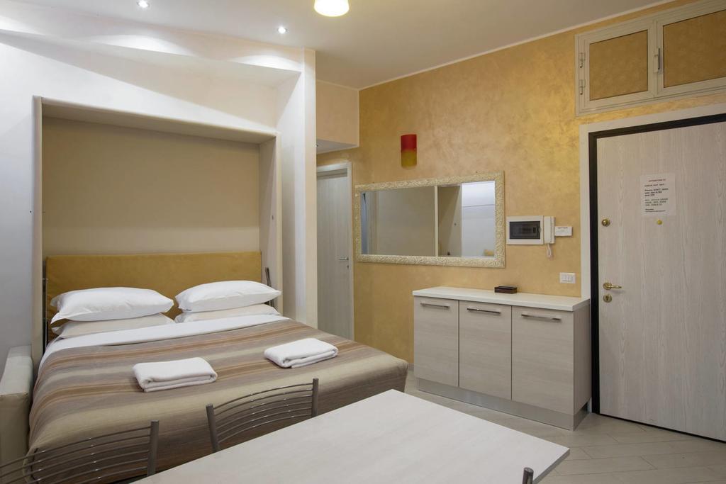 Gold Vatican Apartment *