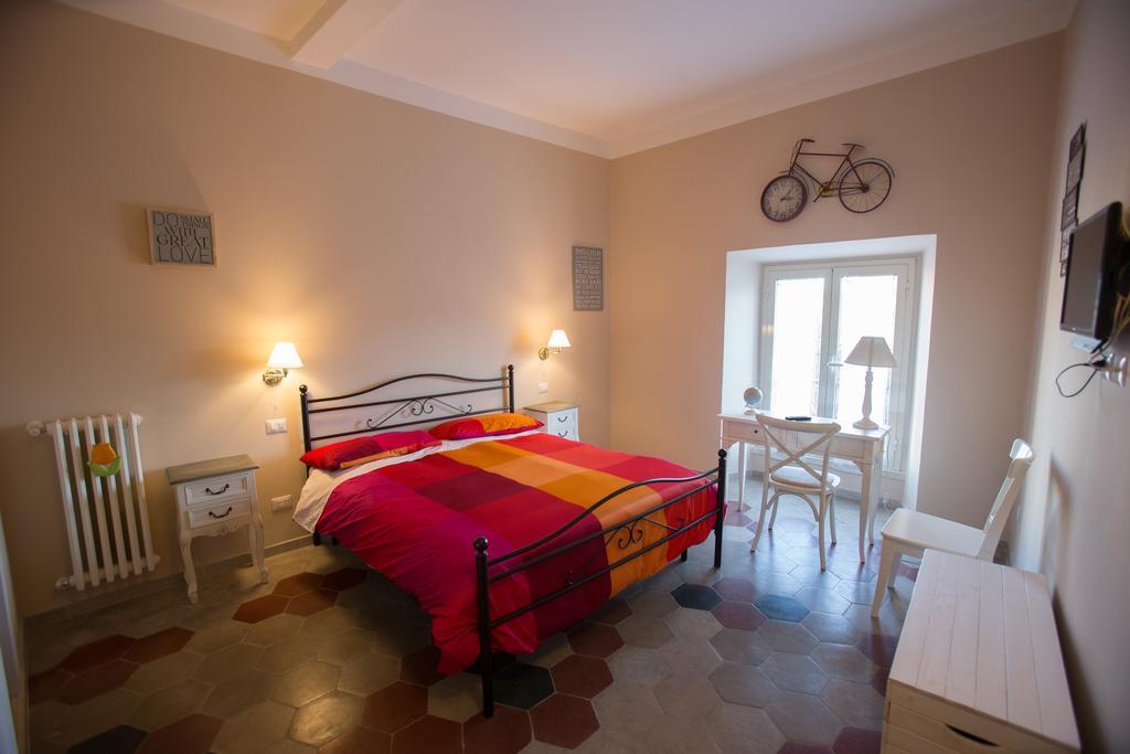 Quiriti 2* Rome