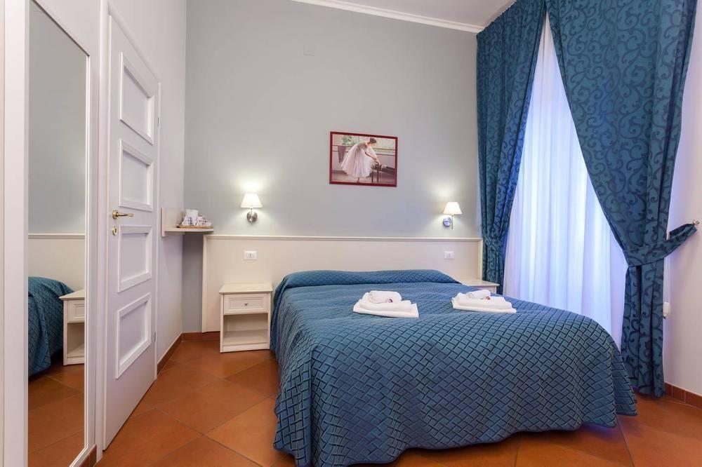 Ottaviano 2* Rome