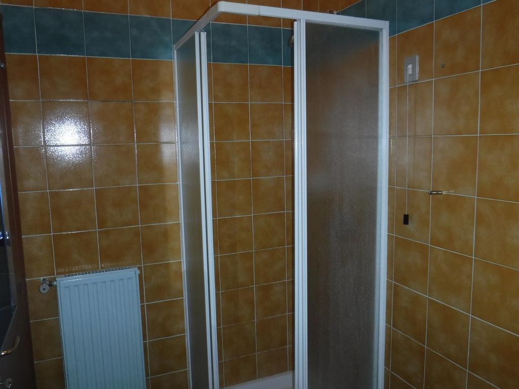 Ares Guest house