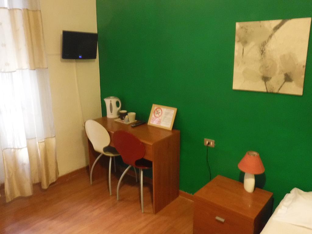 Ares Guest house Rome