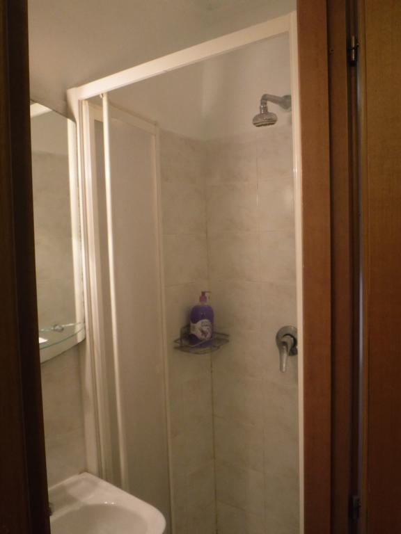 Ares Guest house Rome