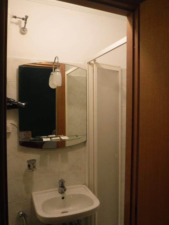 Ares Guest house 3*