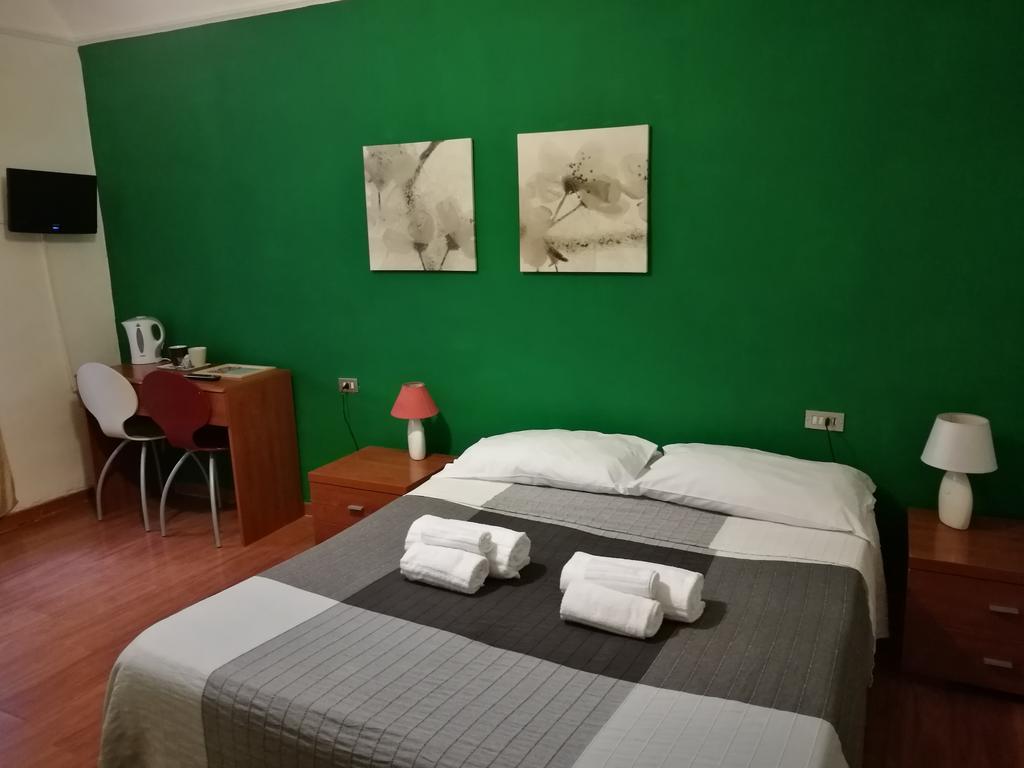 Ares Guest house