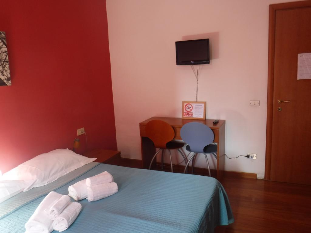 Ares Guest house Rome
