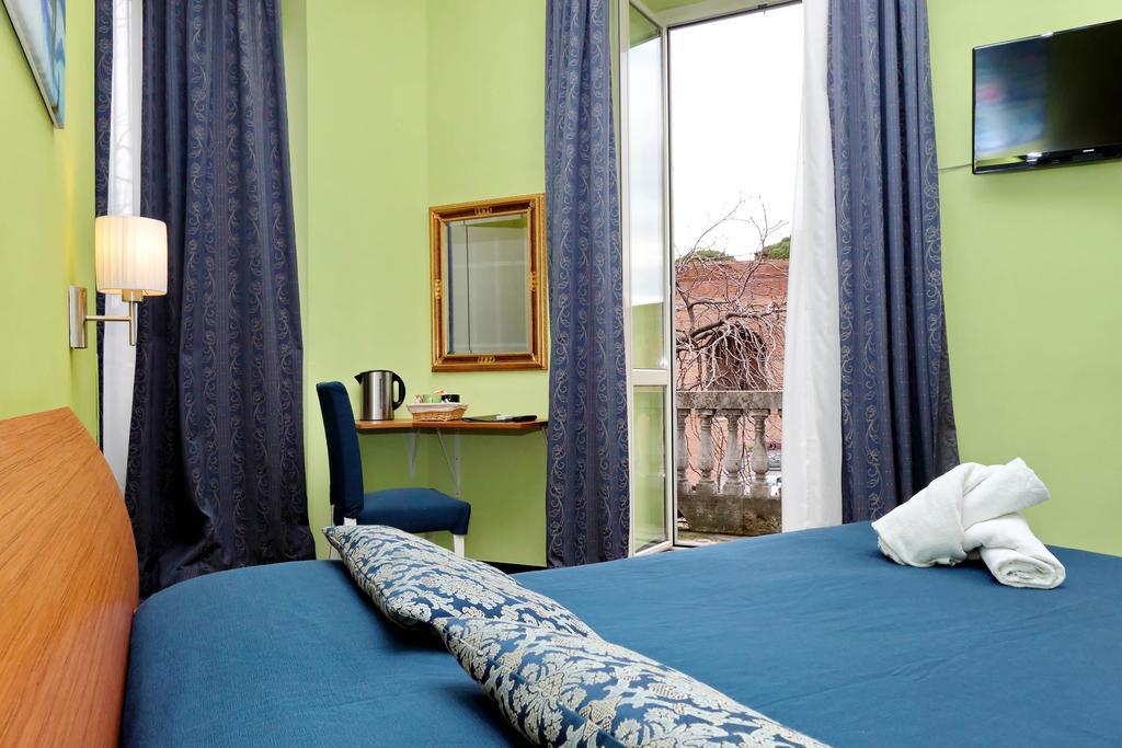 Guest house Relais At Via Veneto