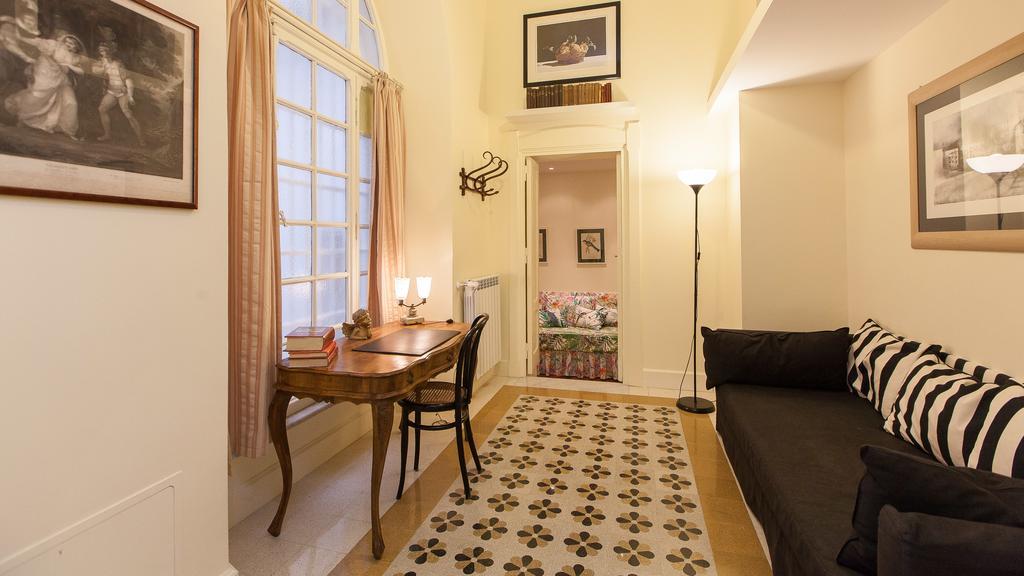 Appartement In Ghetto Garden Rome