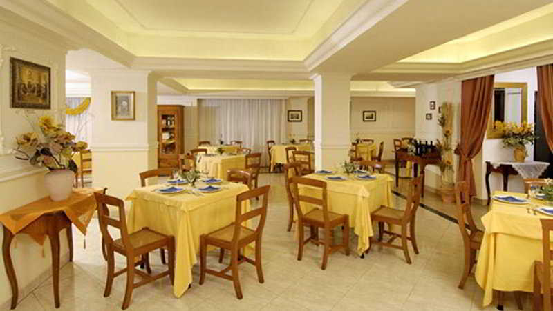 Hotel C-hotels Club House 4*