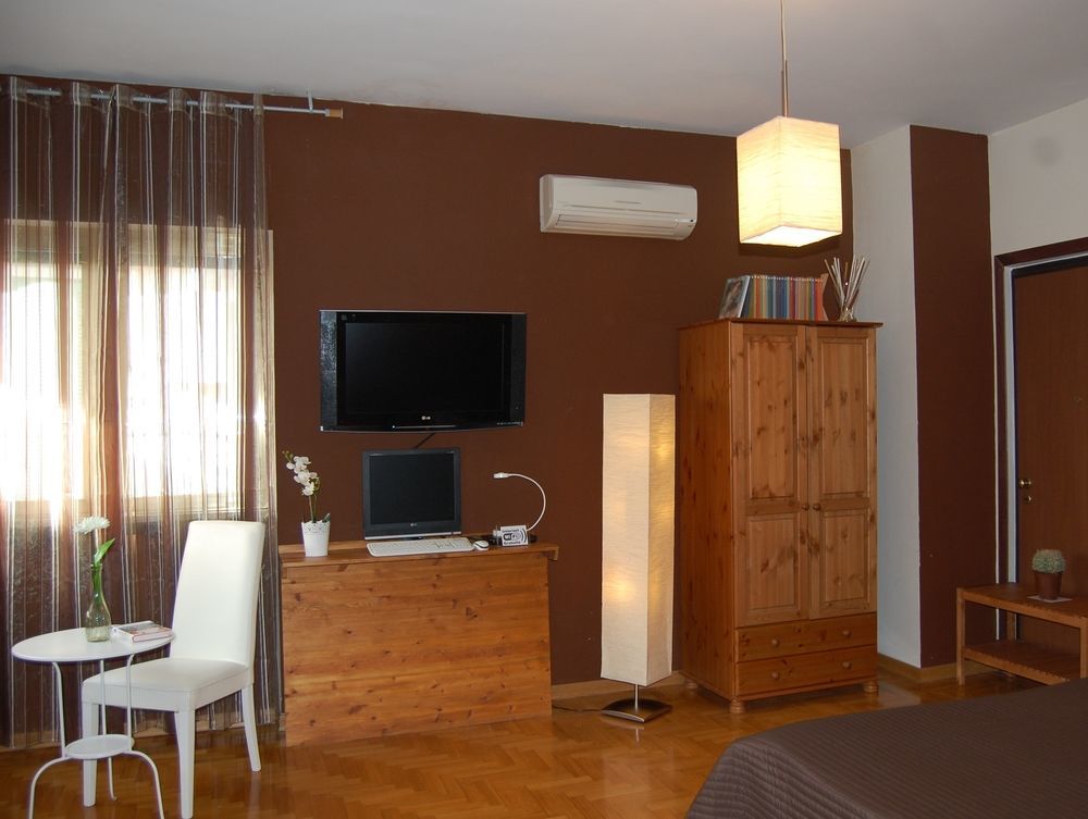 Couette-café Goodday Tor Vergata Rome