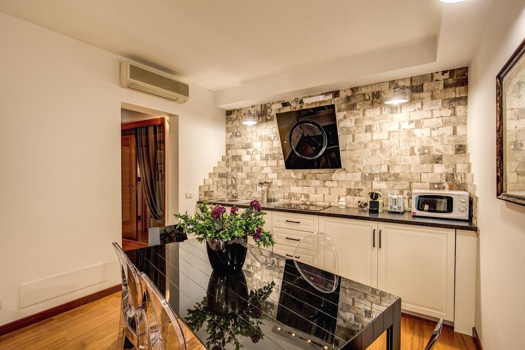 Pantheon Miracle Apartment Rome