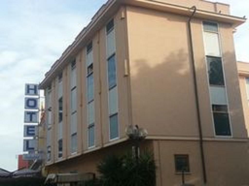 Hotel Industrial