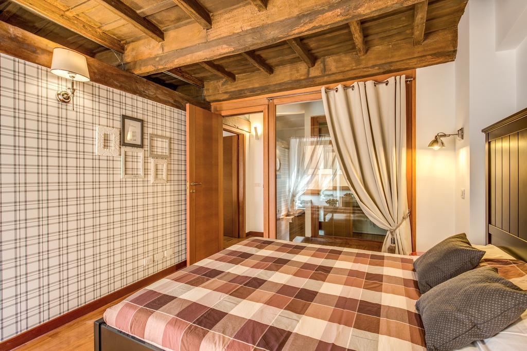 Apartment Pantheon Miracle