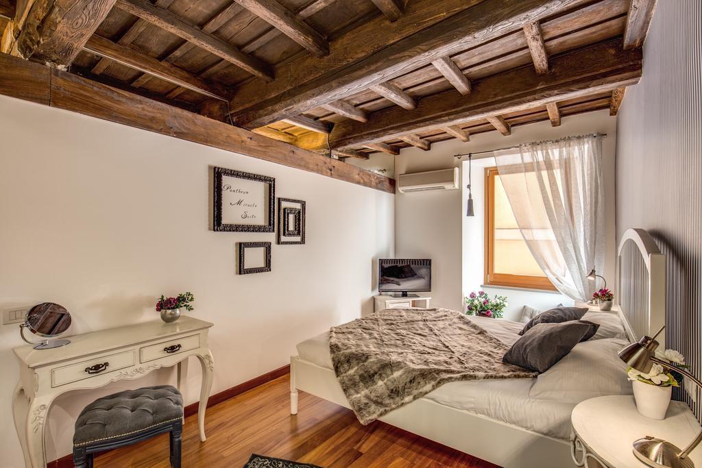 Apartment Pantheon Miracle Rome