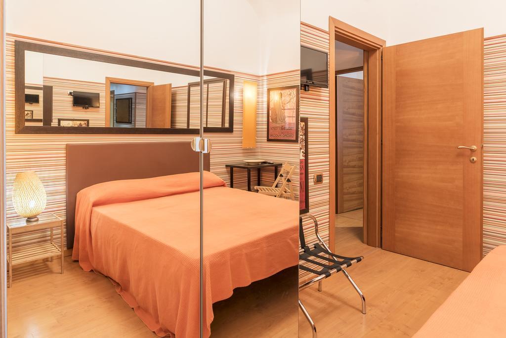 Mirror House Apartment Rome