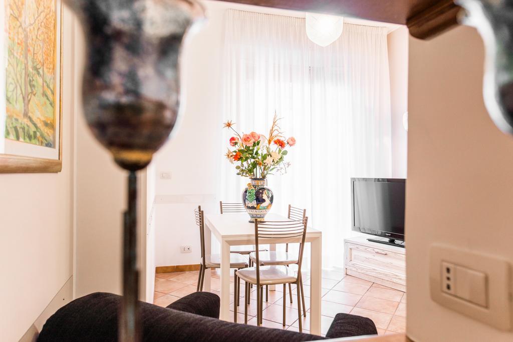 Maison Velia San Giovanni *