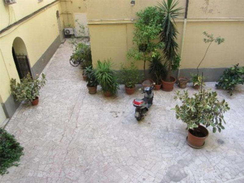 Hotel Taormina Rome