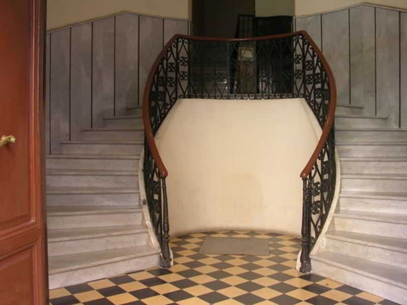 Hotel Mari 2*