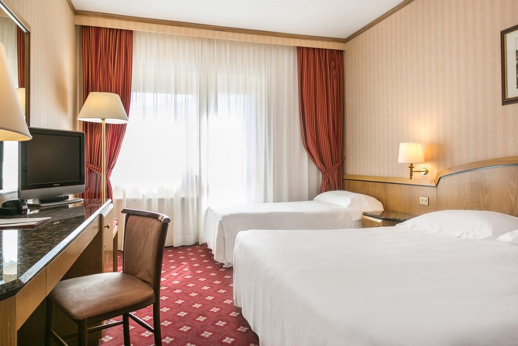 Beverly Hills Hotel Rome