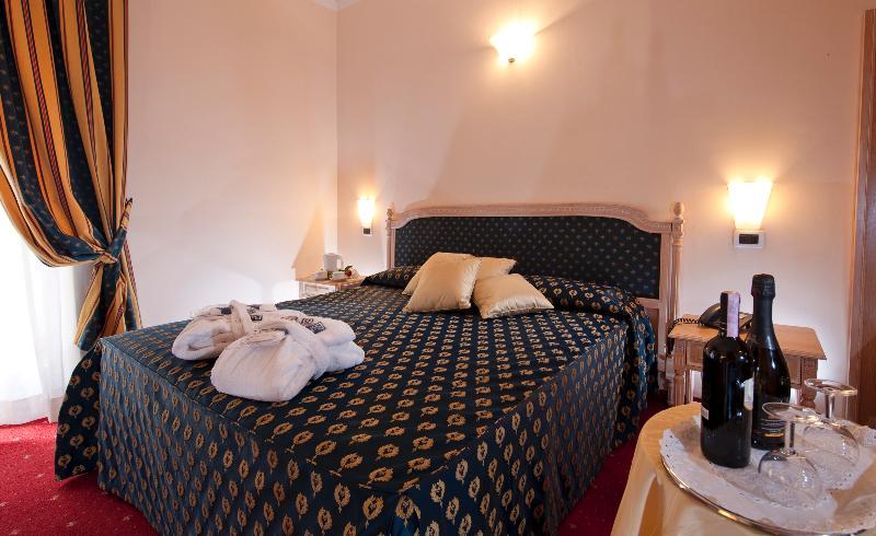 C-hotels Club House 4* Roma