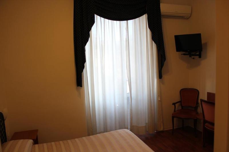 Sole E Luna Bed & Breakfast Rome
